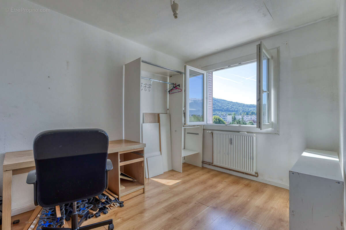 Appartement à SAINT-MARTIN-D&#039;HERES