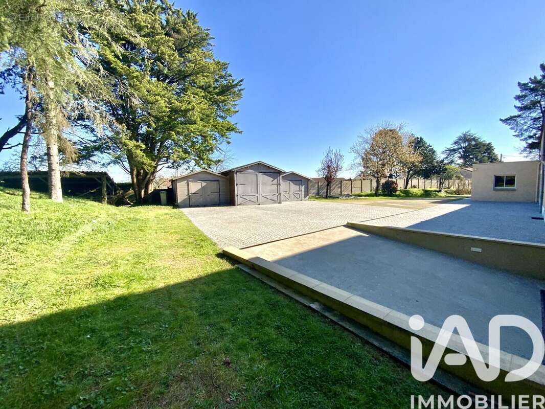 Photo 3 - Maison à TILLIERES