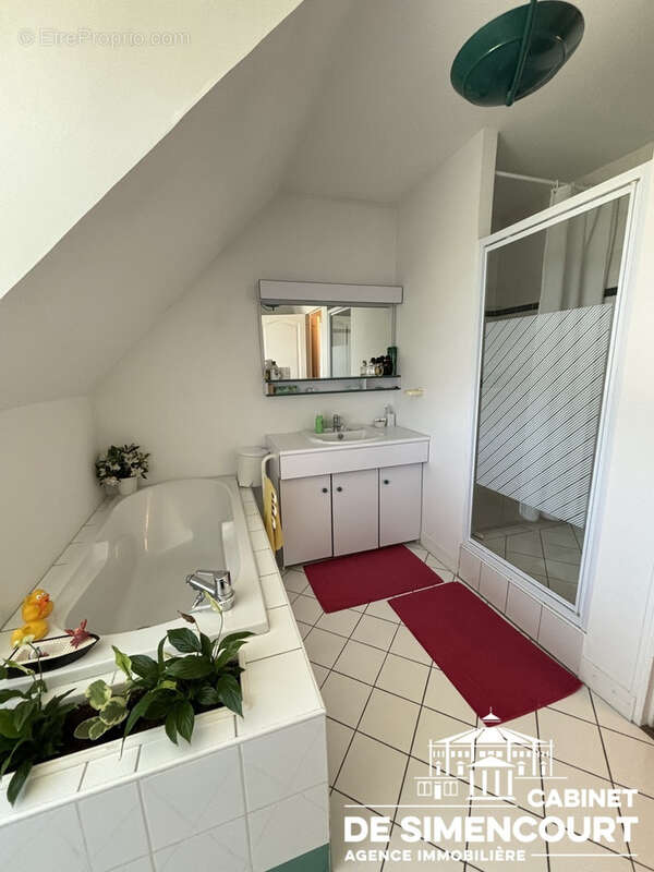 Maison à SAINT-FUSCIEN