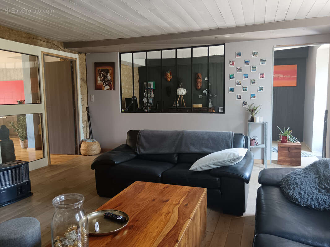 Maison à CLEGUEREC