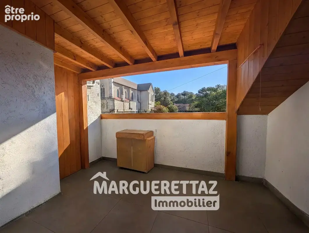 Appartement à SAINT-JEOIRE