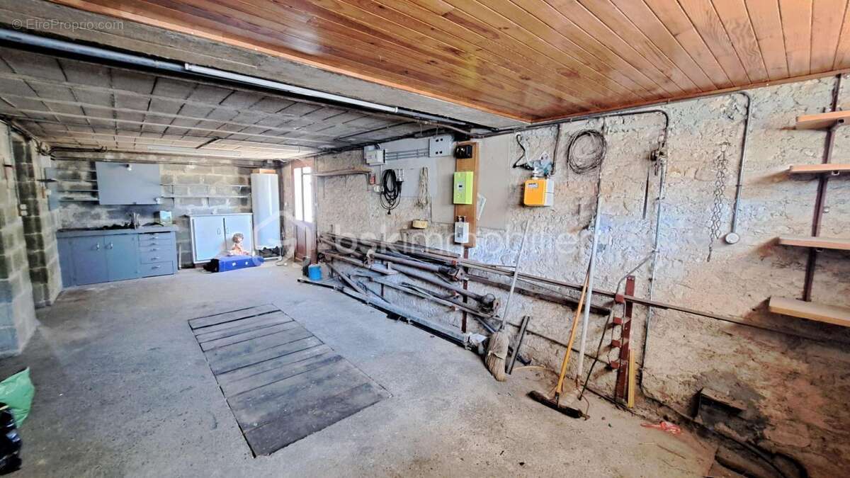 Maison à COULOUNIEIX-CHAMIERS