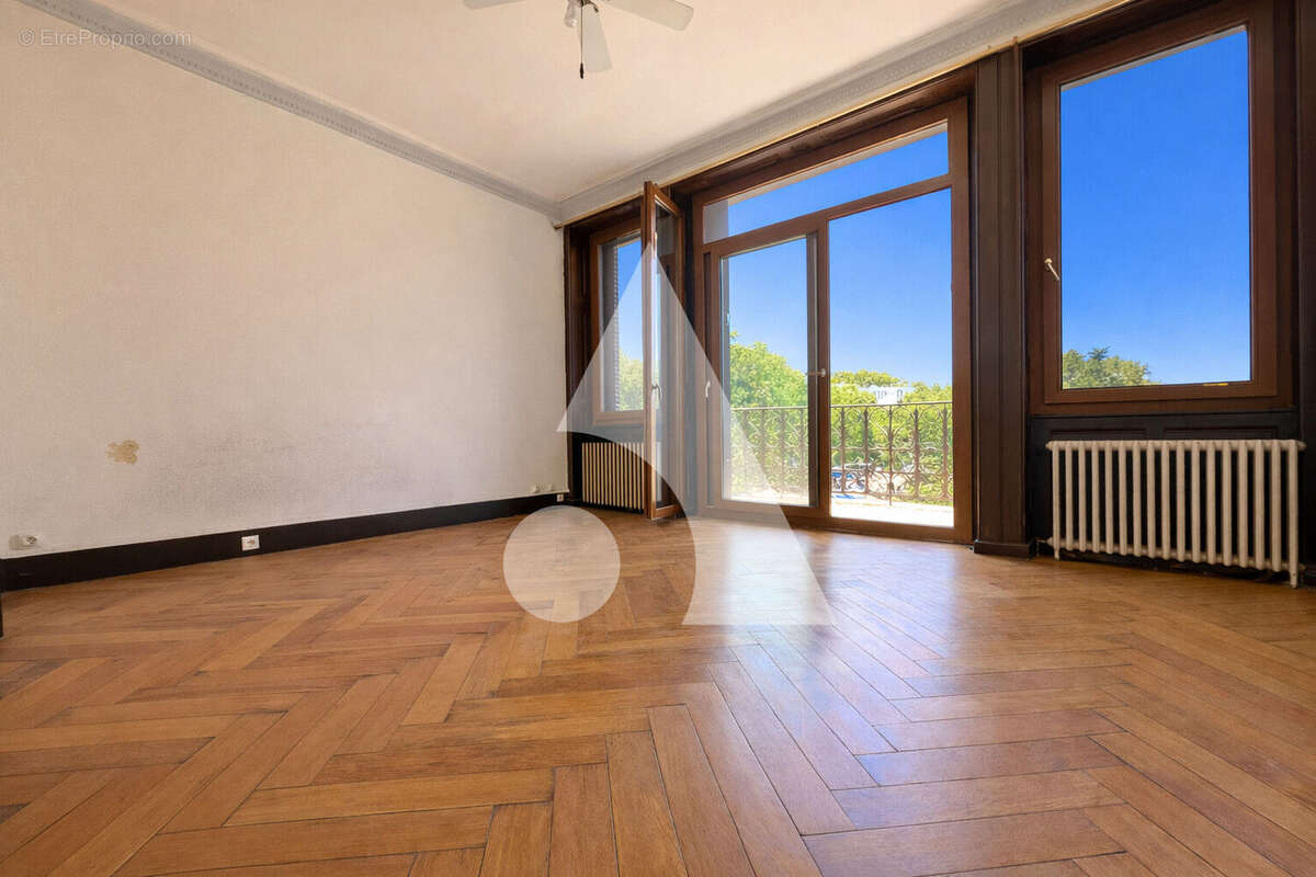 Appartement à AIX-LES-BAINS