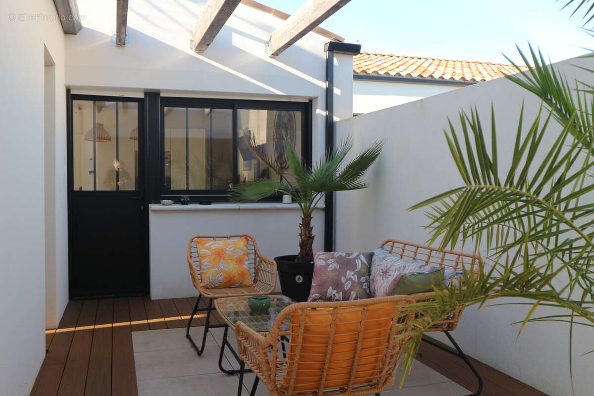 Maison à SAINT-SAUVEUR-D&#039;AUNIS