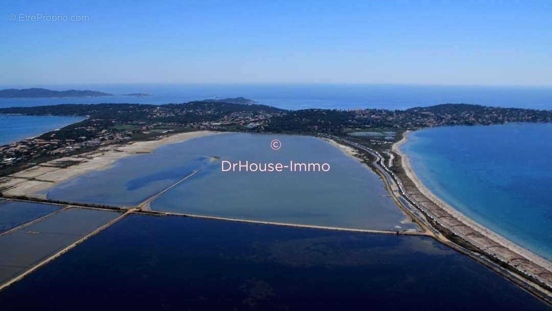 Commerce 850 m² à Hyeres  - photo 19
