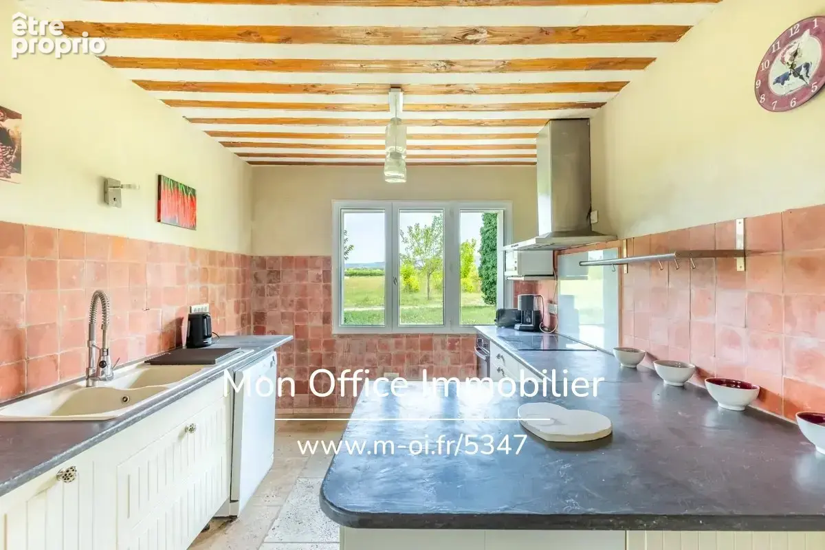 Référence : 7351-SJO - MAS en pierre dans le Vaucluse (84380)+ maison d'invités, remises, piscine, authenticité et calme - photo 32