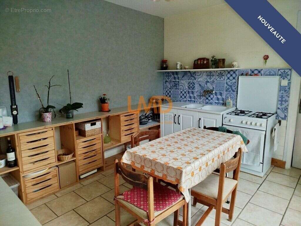 Maison à LE PECHEREAU