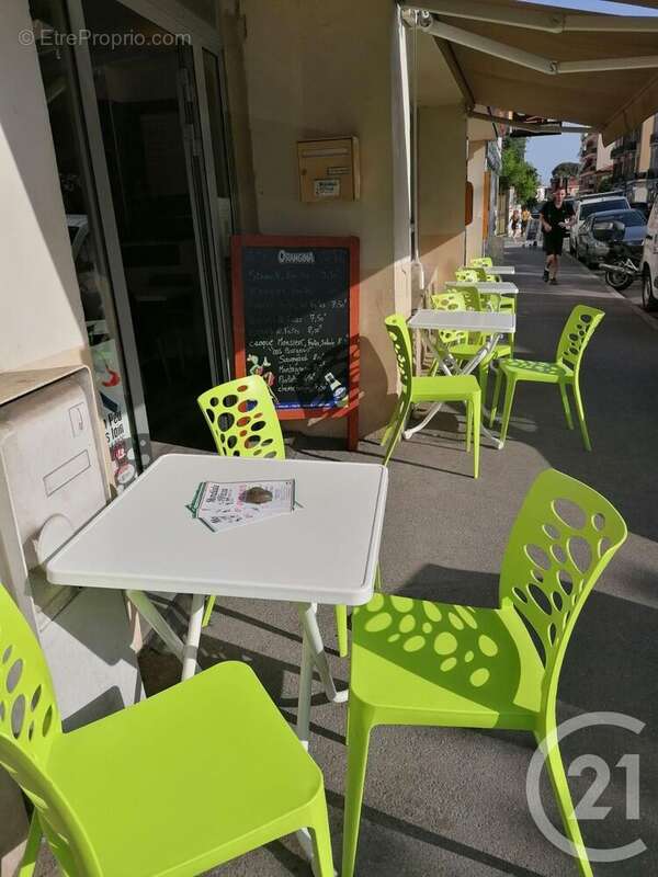 Autre à SAINT-LAURENT-DU-VAR