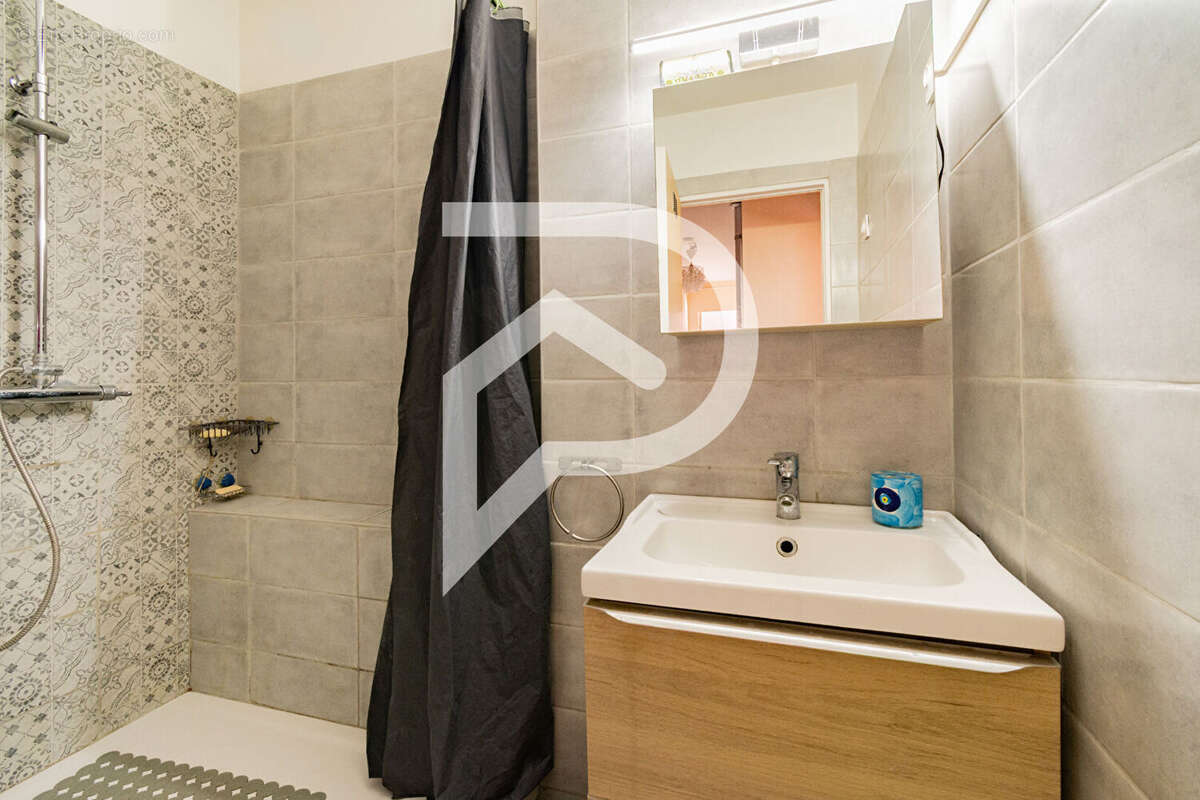 Appartement à MARSEILLE-14E