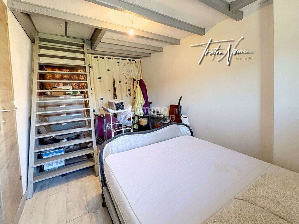 Maison à SAINT-CYPRIEN