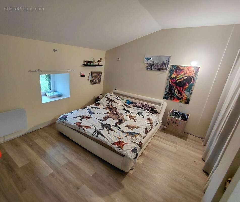 Maison à CHASSENEUIL-SUR-BONNIEURE