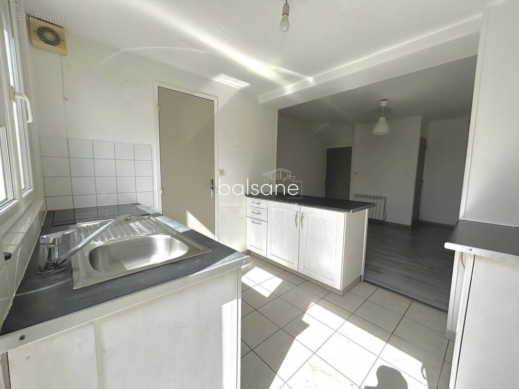 Maison à DEVILLE-LES-ROUEN