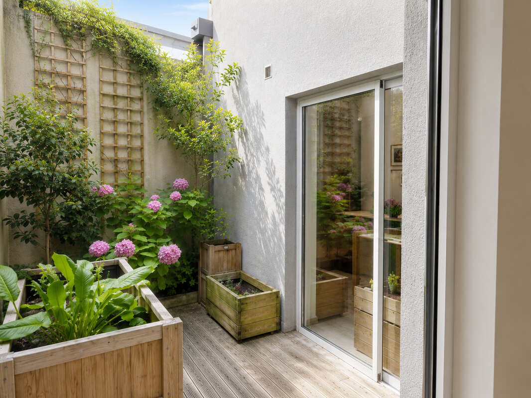 Maison d’architecte 6 pièces avec jardin, T2 indépendant - photo 6