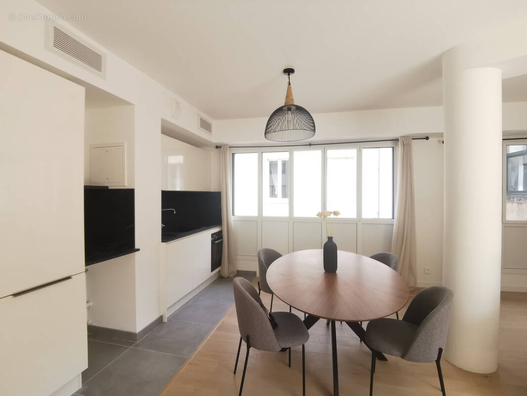 Appartement à NANTES