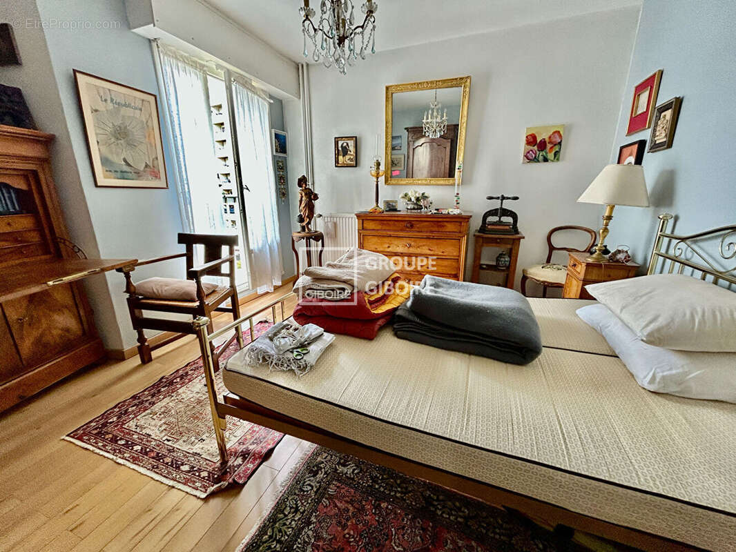 A VENDRE - AGENCE GIBOIRE - Appartement Rennes 5 pièce(s) 117 m2 - photo 5