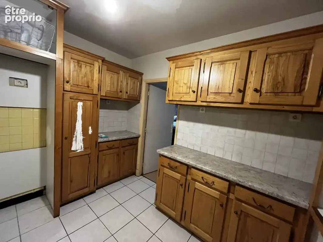 Maison de ville et son local commercial - photo 3