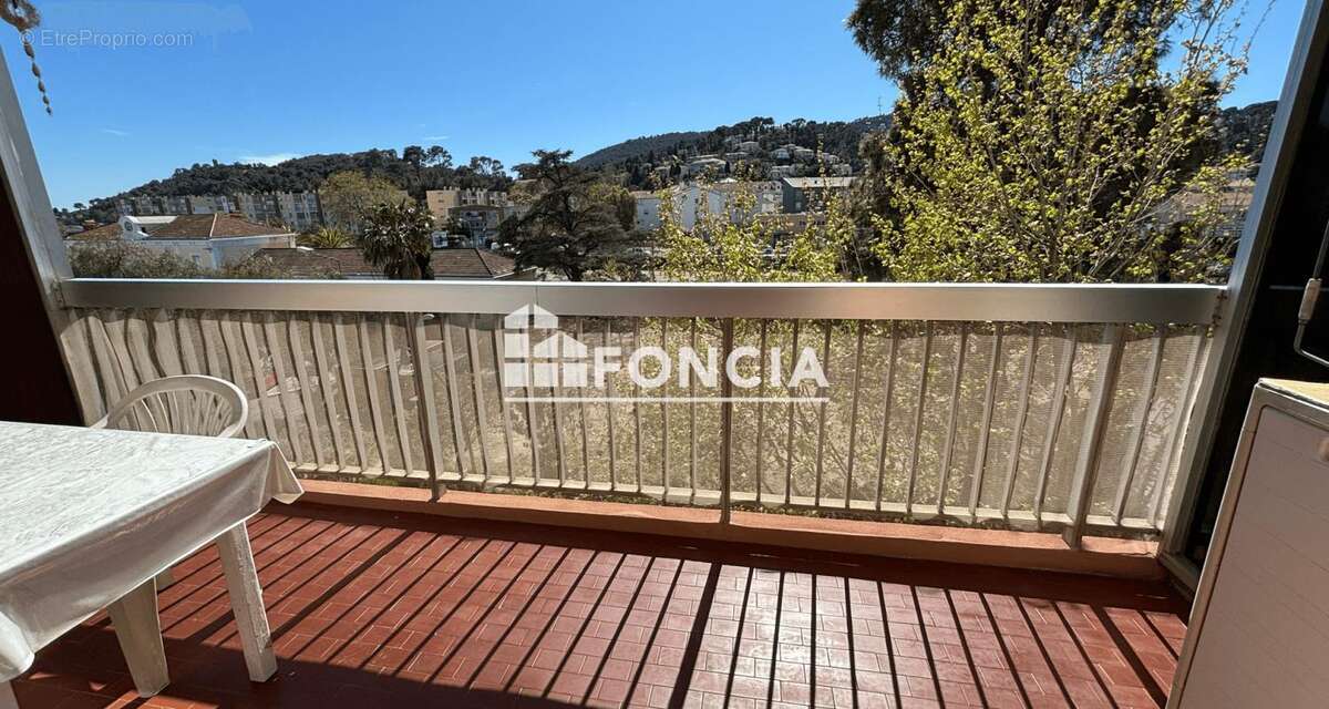 Appartement à HYERES