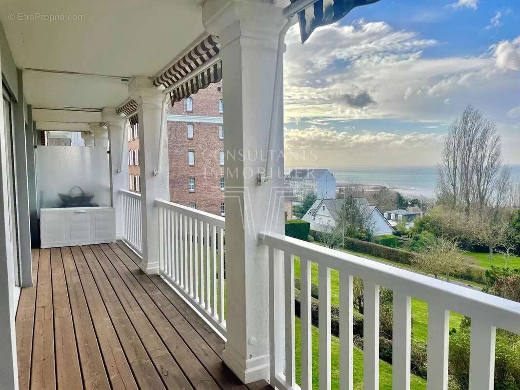 Appartement à TROUVILLE-SUR-MER