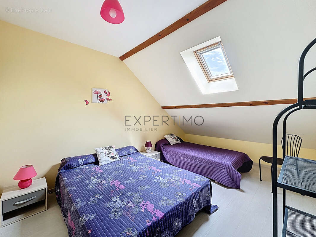 Charmante maison avec 2 gîtes indépendants à Sennecey-le-Grand : Calme, Potentiel et Revenu - photo 32