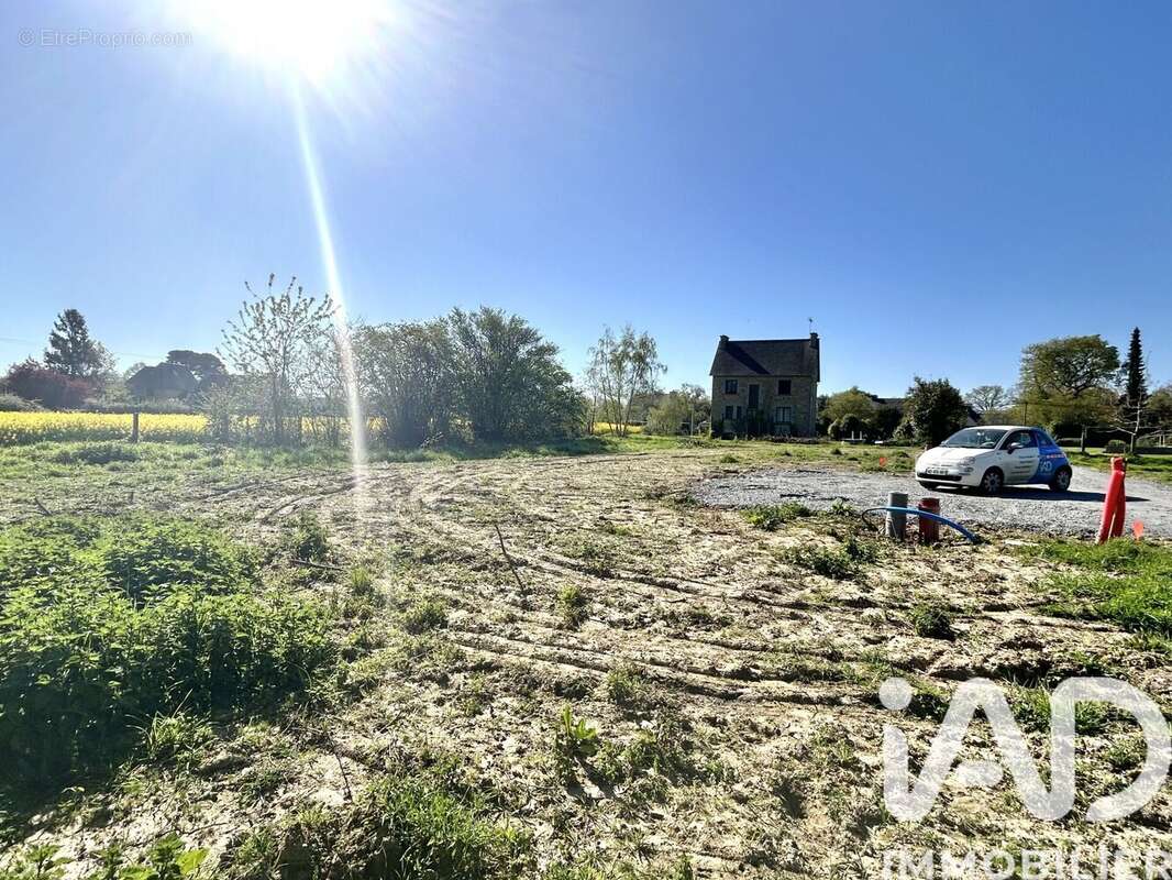 Terrain 392 m² à Langrolay-Sur-Rance  - photo 4