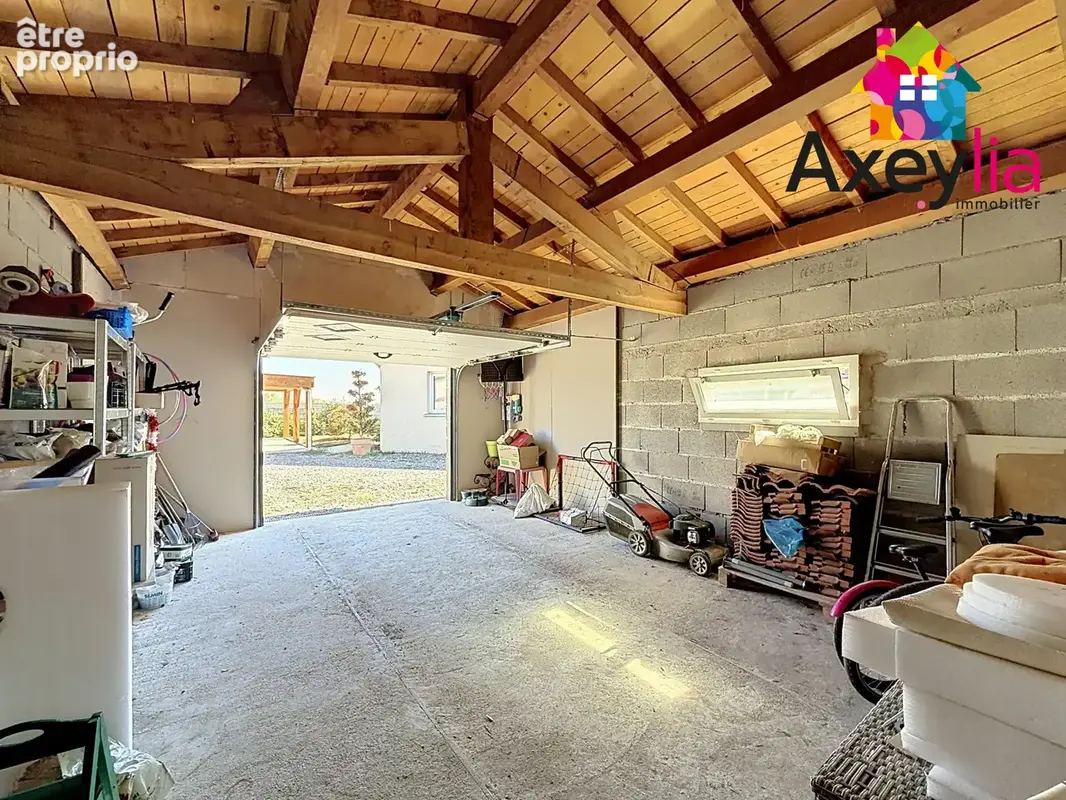 A vendre - secteur feurs - maison familiale 5 chambres avec garage, carport et terrain - photo 20