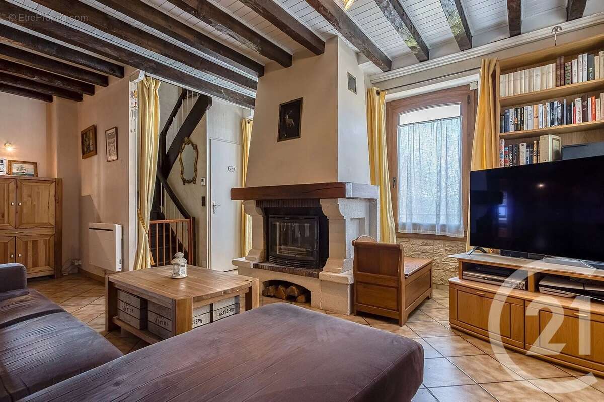 Maison à SAINT-EUSEBE