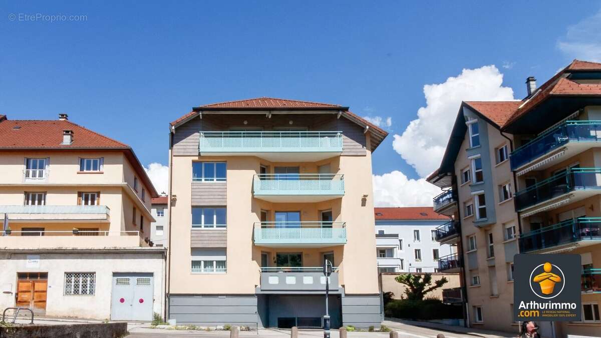 Appartement à BELLEGARDE-SUR-VALSERINE