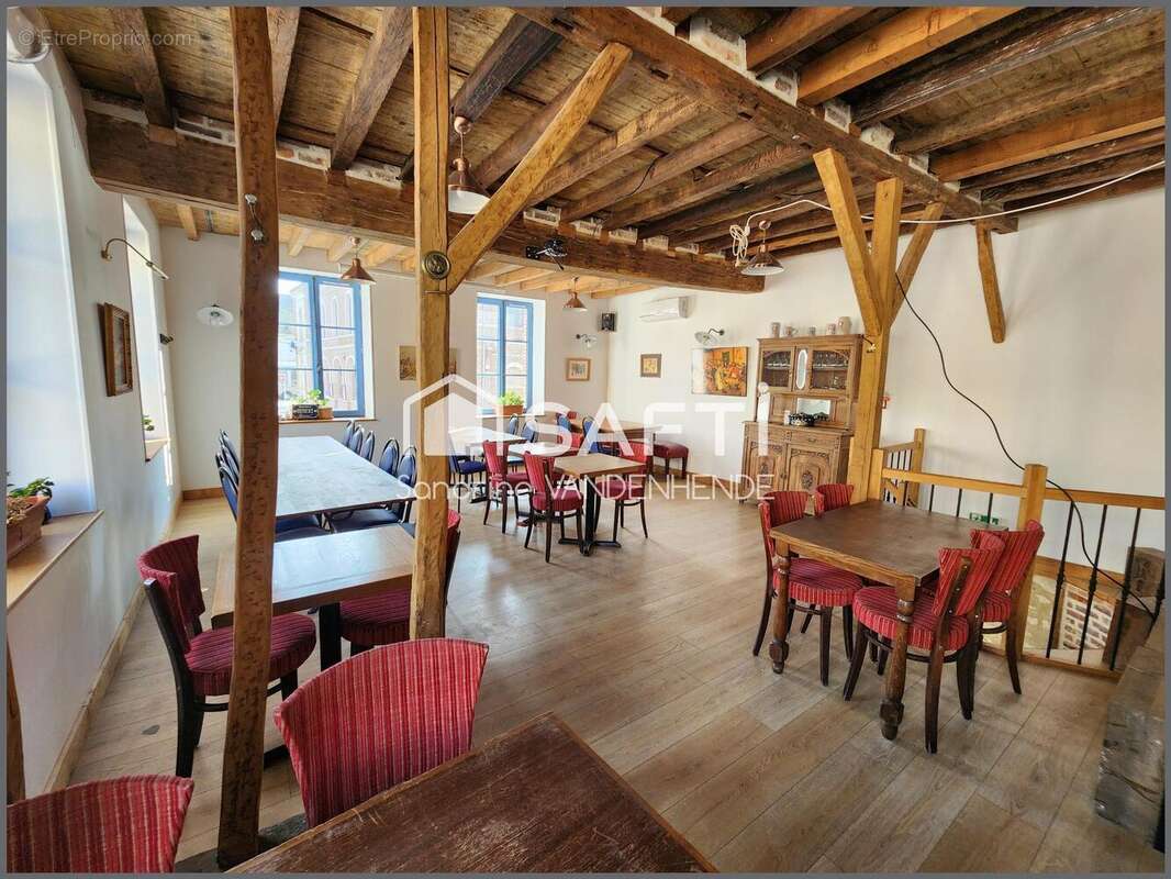 Photo 8 - Commerce à MARLE