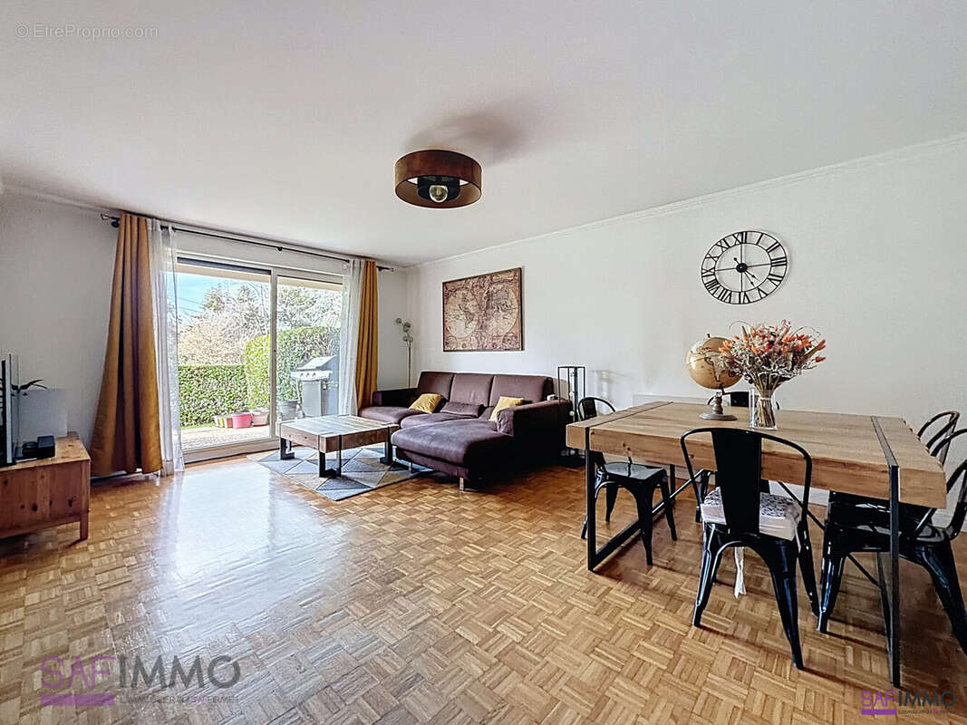Appartement à FRANCHEVILLE