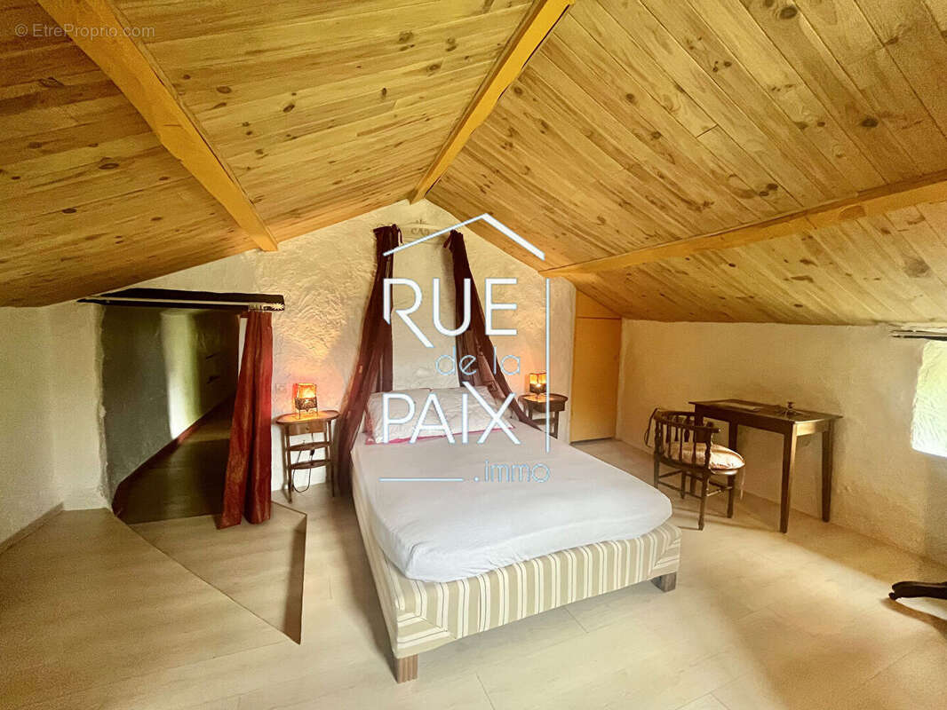 Maison à AZAY-SUR-THOUET