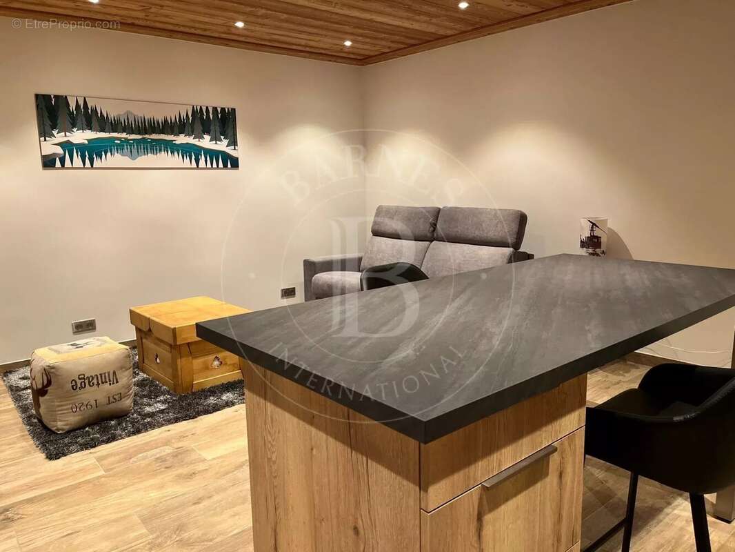 Appartement à LES ALLUES