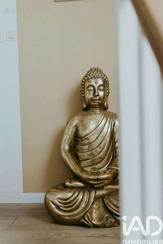 Photo 9 - Maison à LESTREM