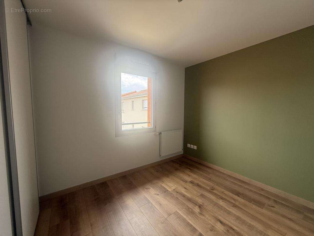 Maison 4 pièces avec jardin et garage - photo 8
