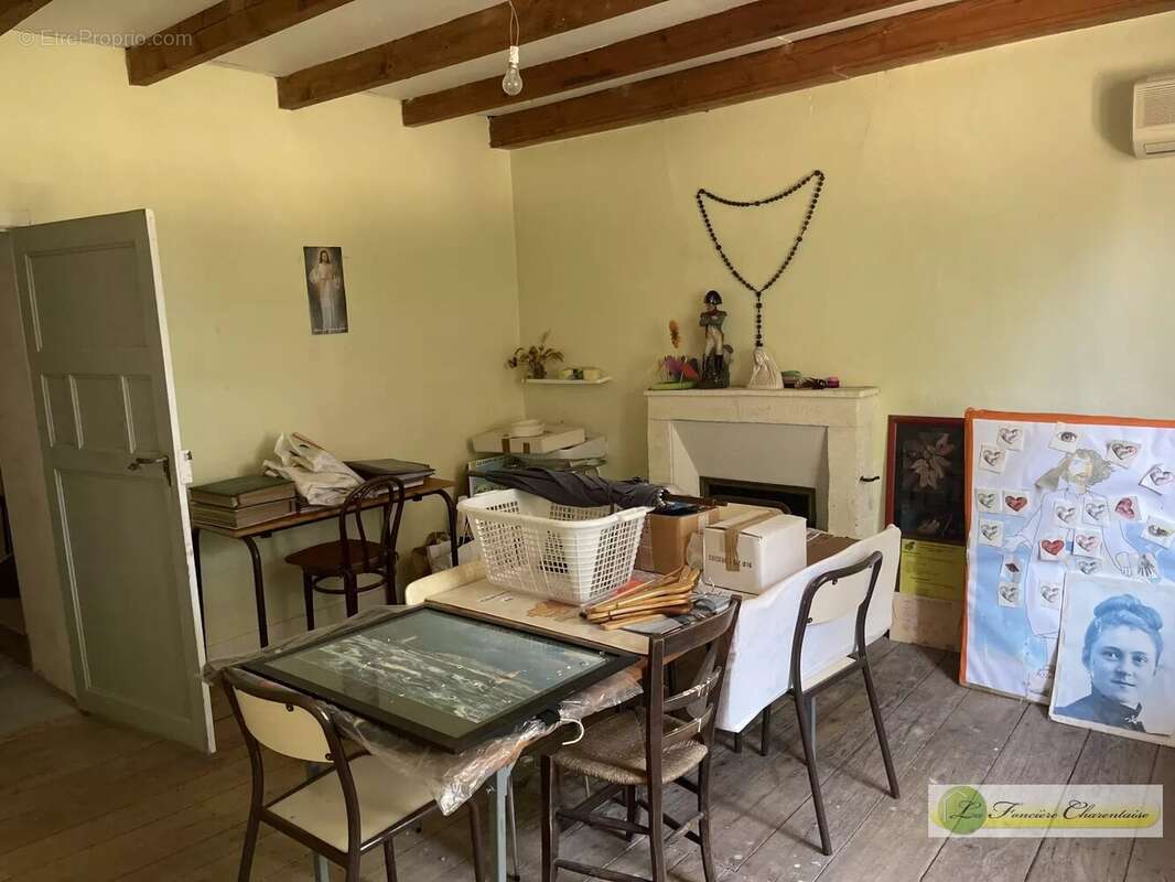 Appartement à Aigre  - photo 39