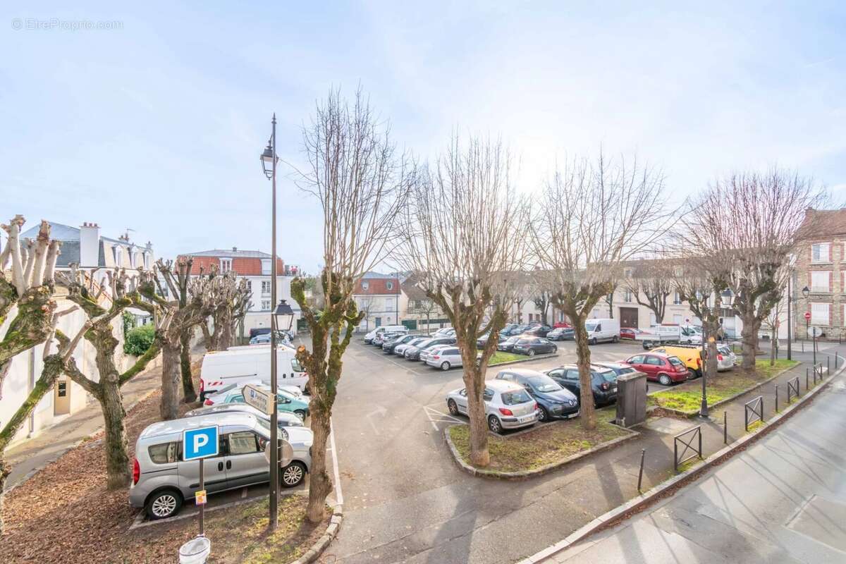 Appartement à DEUIL-LA-BARRE