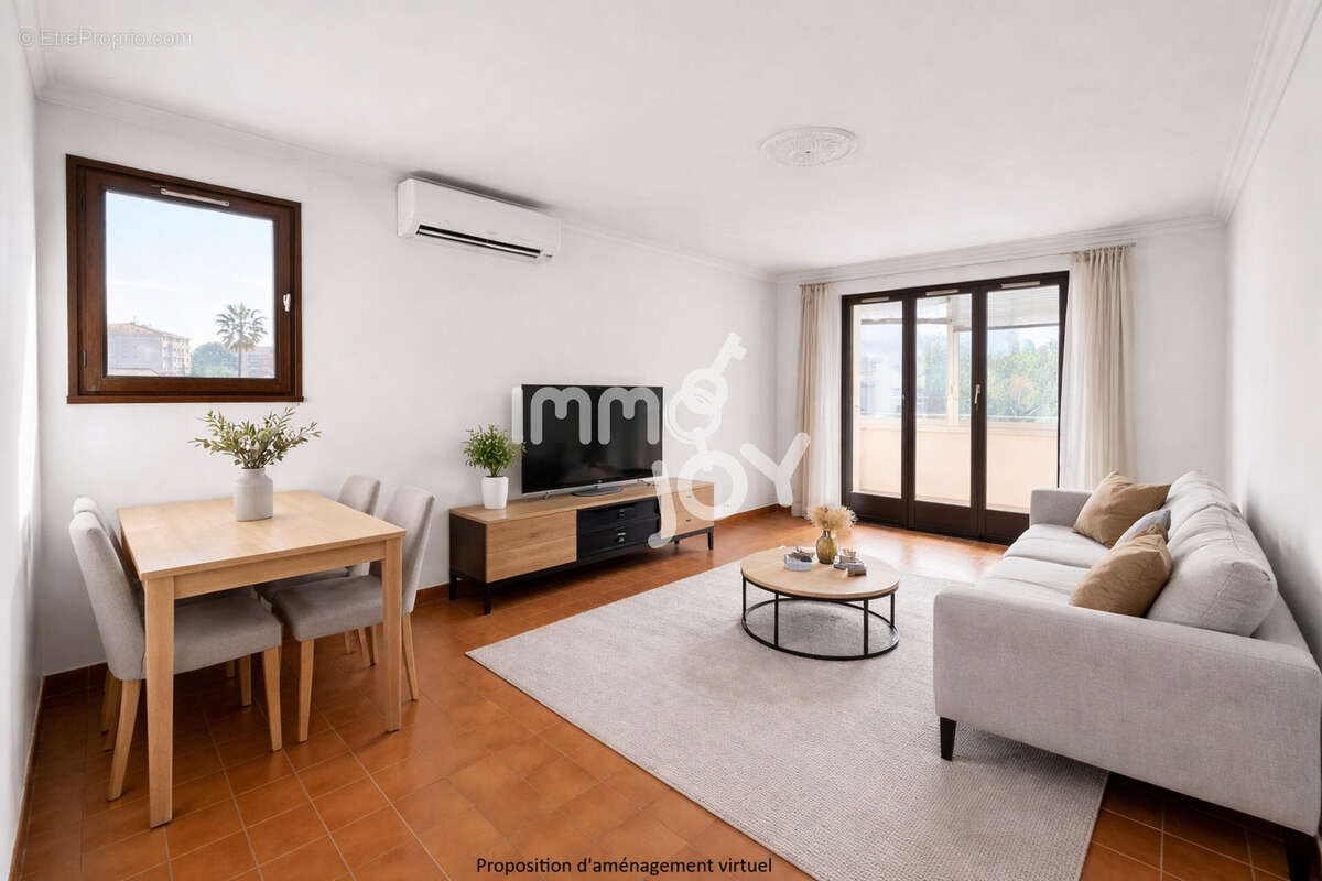 Appartement à FREJUS
