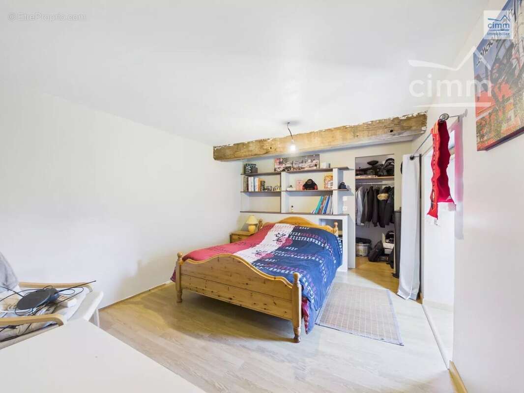 Maison à SAINT-THURIAL