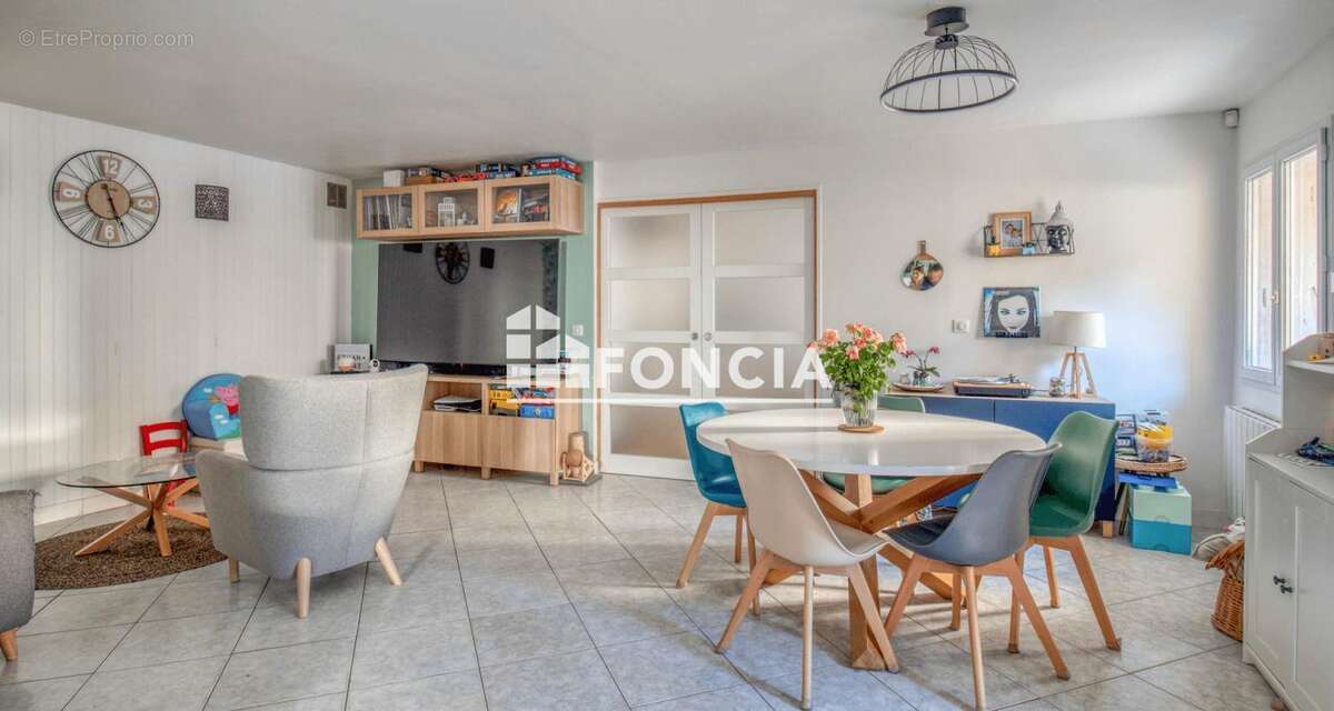 Appartement à AUVERS-SUR-OISE