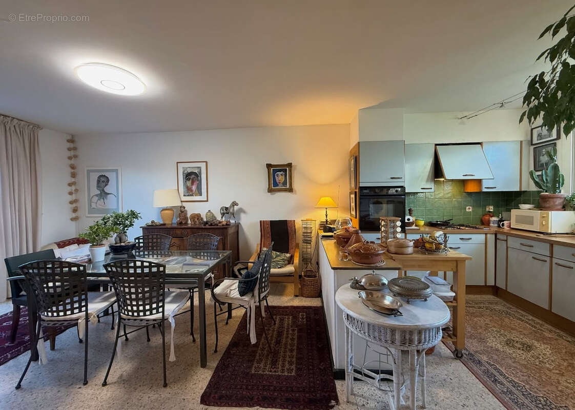 Maison à MARGUERITTES