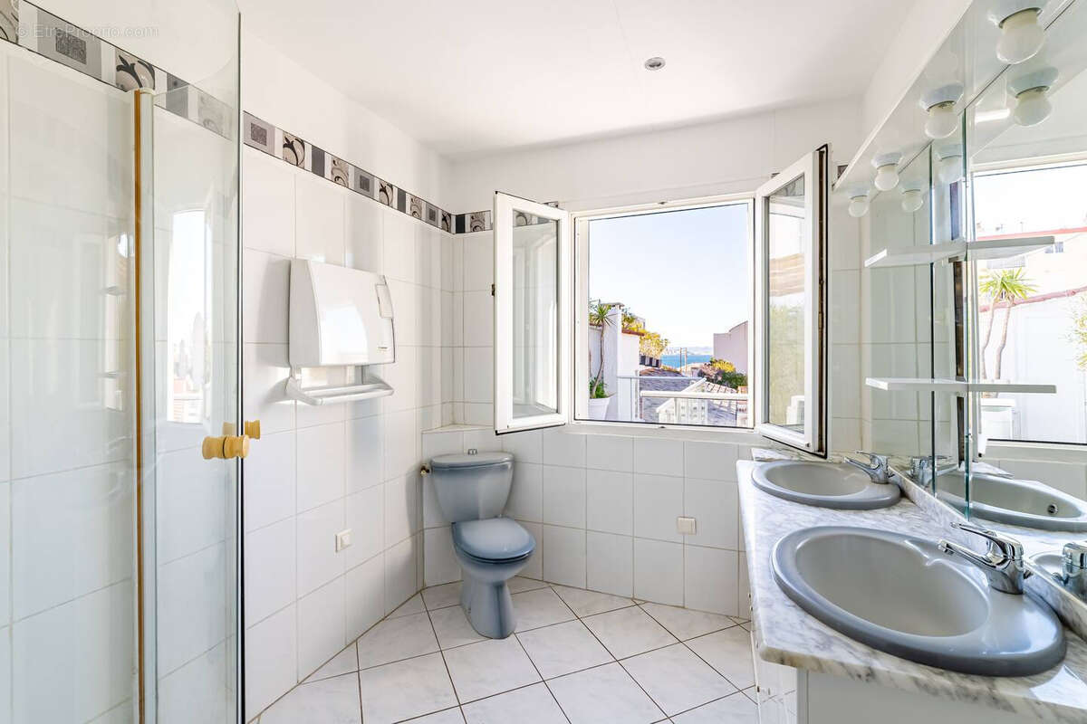 Maison à MARSEILLE-8E