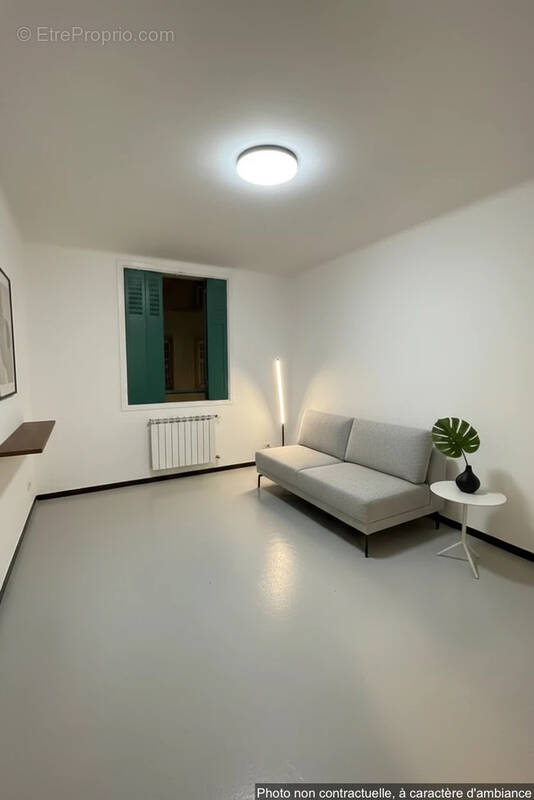 Appartement à MARSEILLE-3E