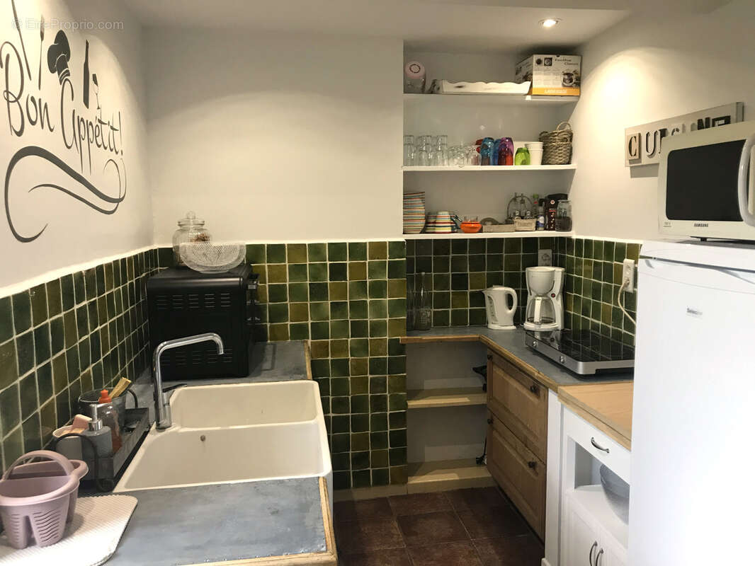 Maison à L'ISLE-SUR-LA-SORGUE