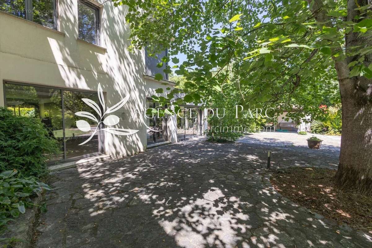 Appartement à OPIO