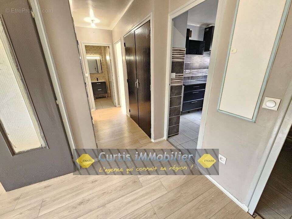 Appartement à FRAISSES