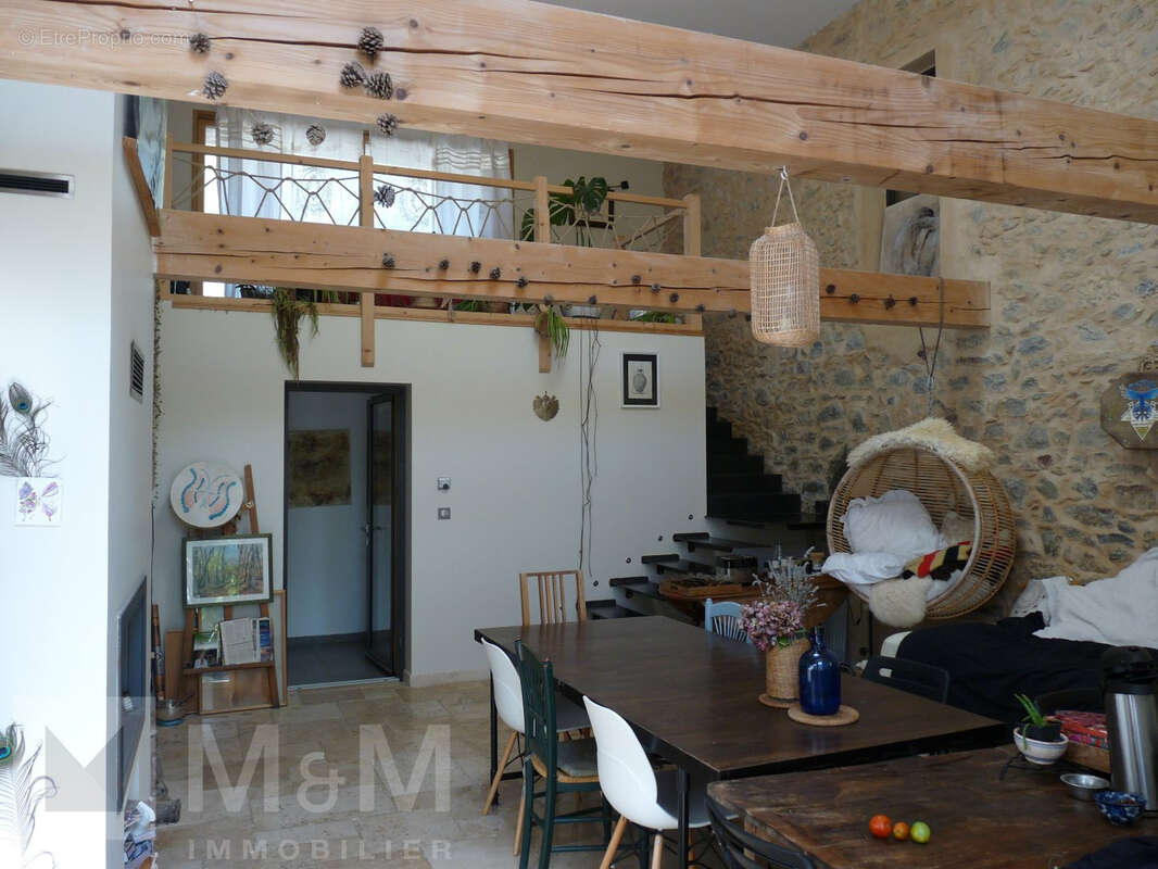 Autre à SAINT-HILAIRE