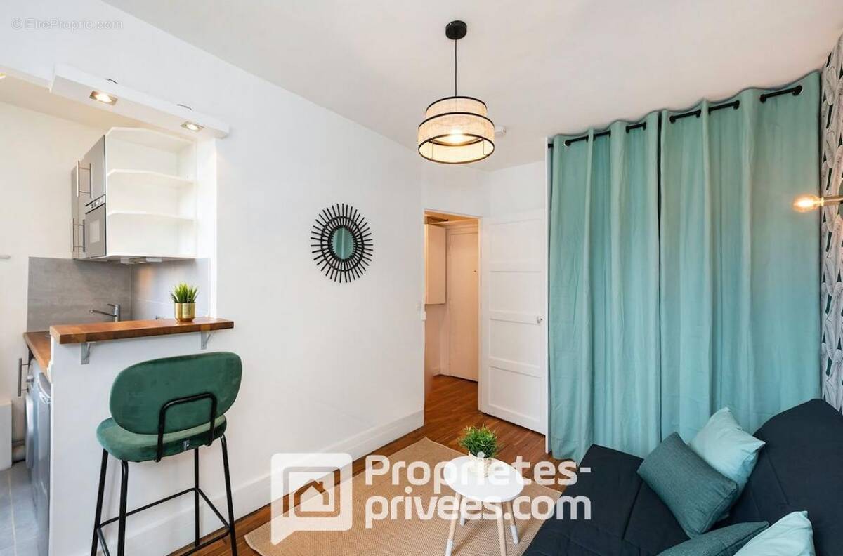 Appartement à PARIS-18E