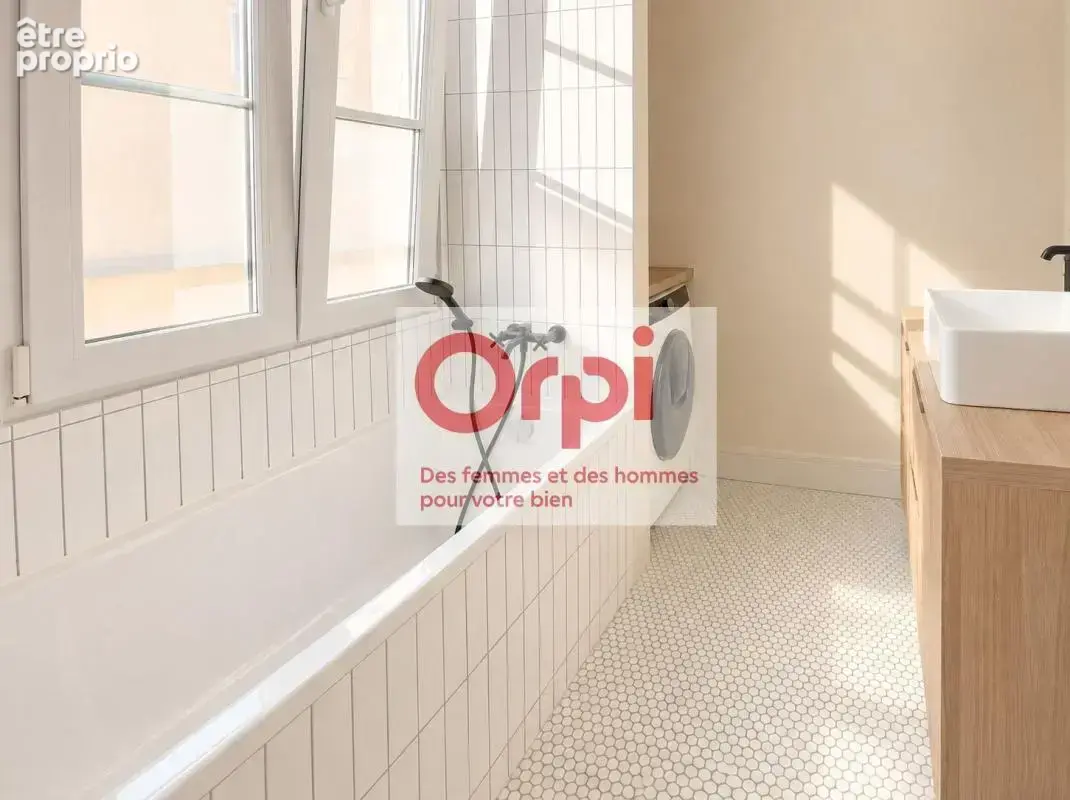 Dernier étage – T3 traversant 65 m² - photo 4