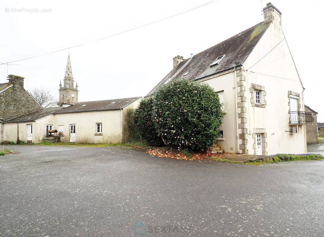 Maison à PLUMELIAU