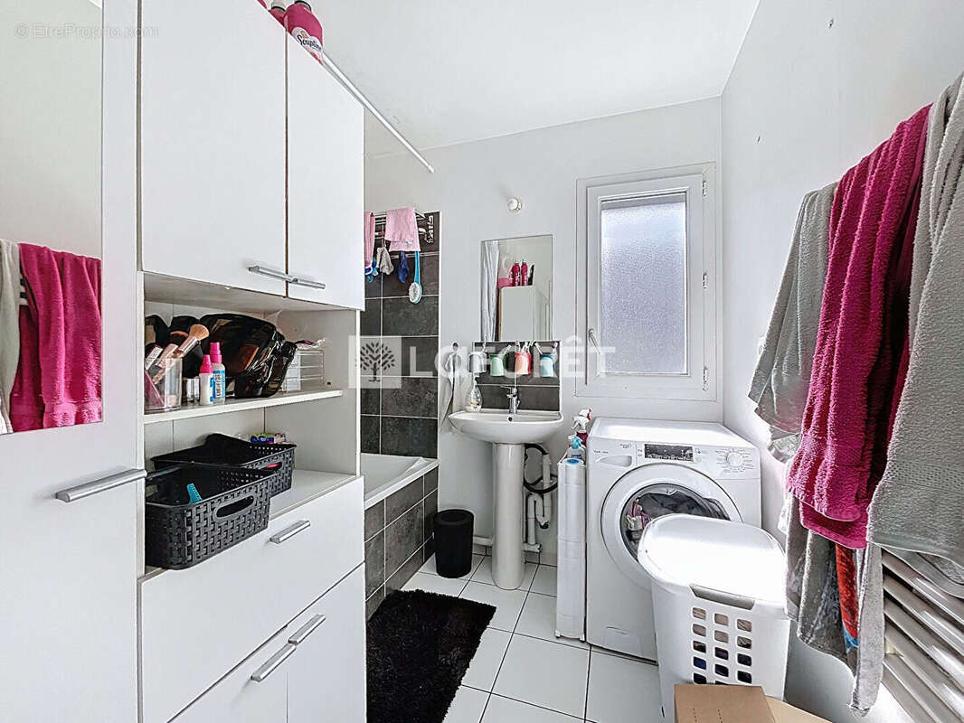 Appartement à LIEUSAINT