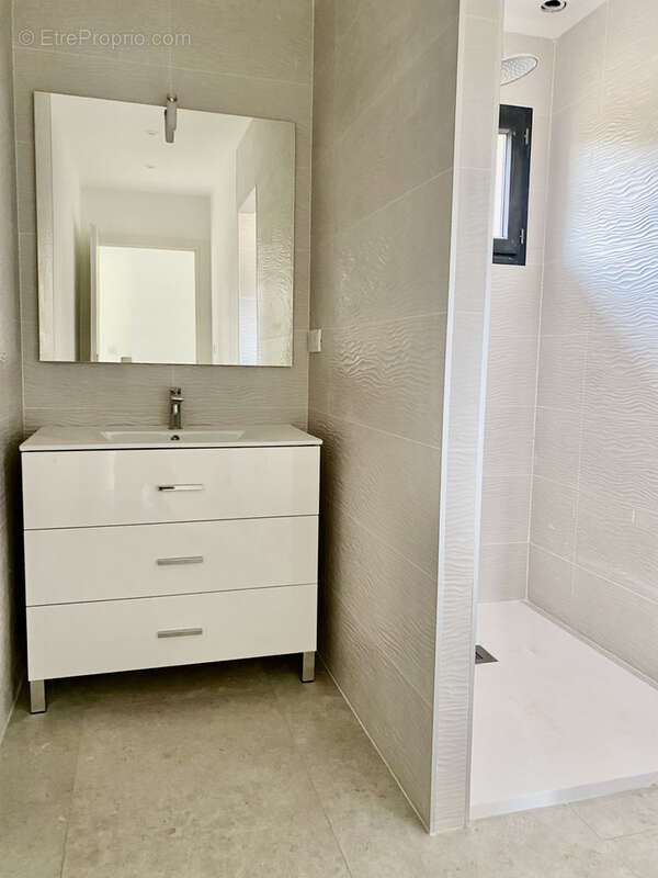 Maison neuve, trois chambres - sotta 20146 - photo 8